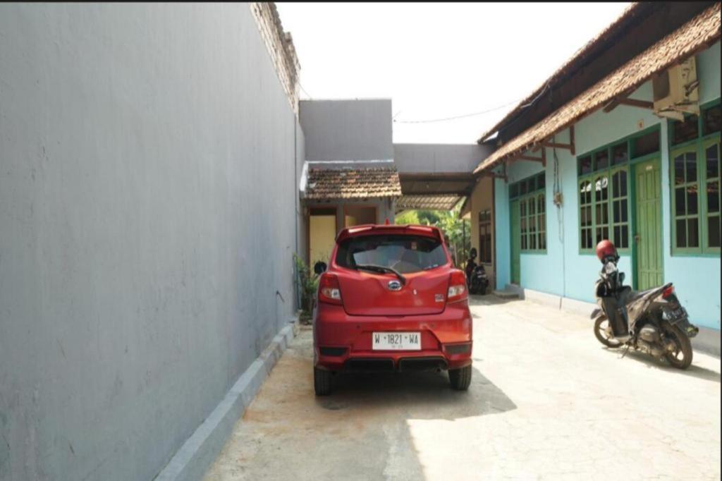 Spot On 93611 Kost Pak Suyatno Syariah 2 Hotel Ponorogo Kültér fotó