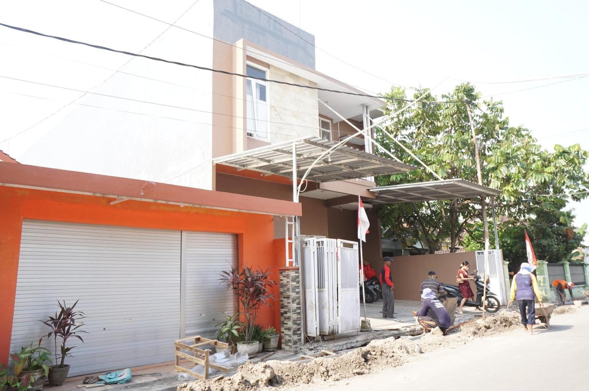 Spot On 93611 Kost Pak Suyatno Syariah 2 Hotel Ponorogo Kültér fotó